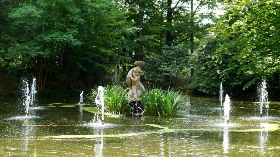 Schossteich beim Barockschloss Rammenau